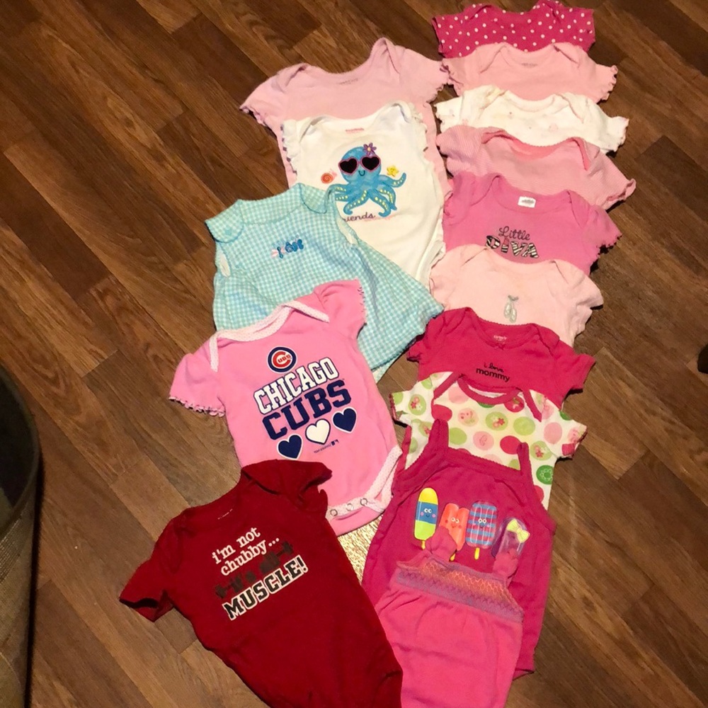 “Bundle of 15”Girls Onesies!!❤️Sz. range varies!